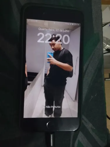 Vendo iPhone usando barato