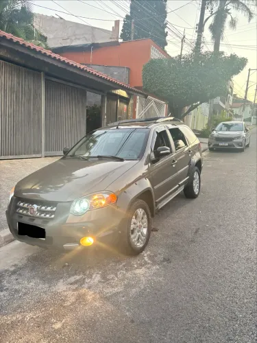 Fiat Palio Weekend Adventure Locker 1.8 Flex 2009