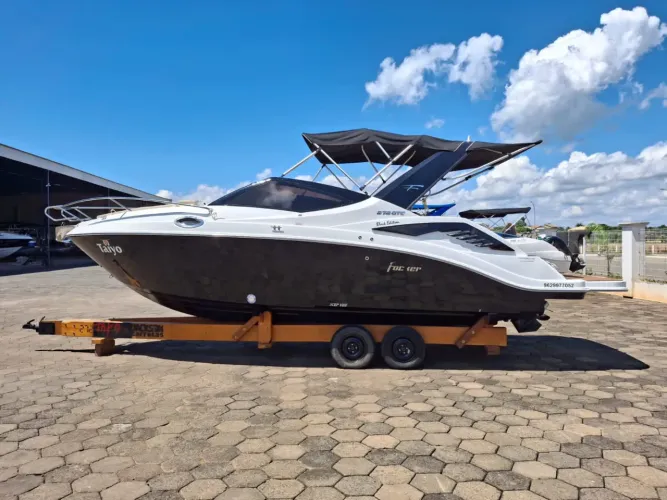 Focker 272 Black Edition - 2019 x1 Mercruiser 300 HP ñ Phantom Triton Ventura Nx Fs Real