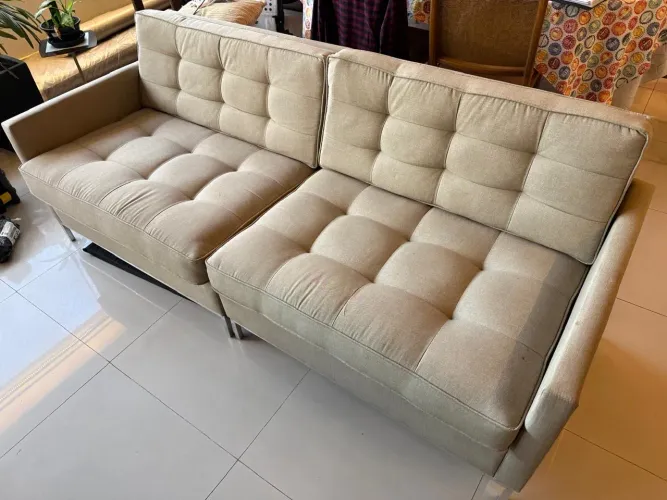 Vendo sofá de dois lugares