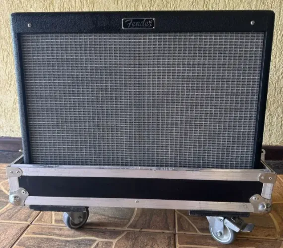 Amplificador Fender Valvulado Hot Rod Deluxe SE com case Profissional OPORTUNIDADE