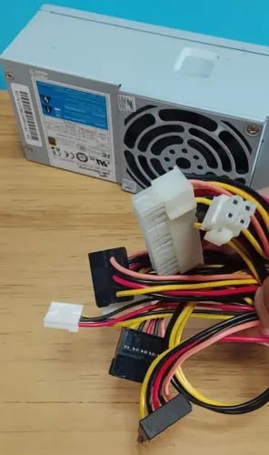 Fonte Seasonic 300W 80Plus