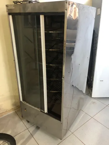 Assadeira de frango 