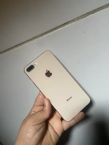 IPHONE 8 PLUS 