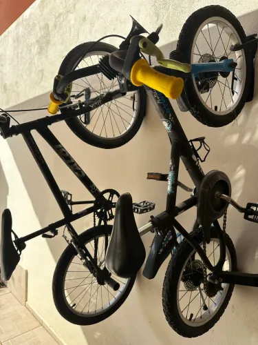 2 bicicletas crianças
