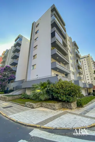 Apartamento mobiliado, com 3 dormitórios no bairro Jardim Blumenau