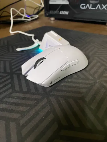Mouse Gamer Attack Shark x11 Sem fio
