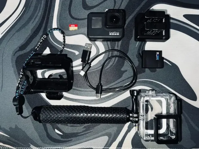GoPro Hero 7 Black Completa - Só pegar e usar