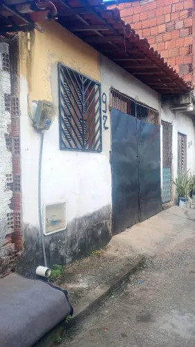 Casa Boa vista próximo Castelão **