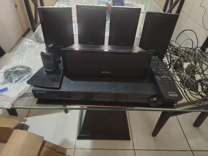 home theater com defeito