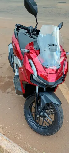 Motociclo Honda ADV 160