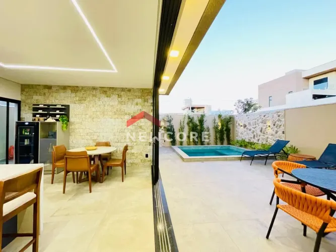 Casa de condomínio em Rua Sevilha - Residencial Villa de León - Piratininga/SP