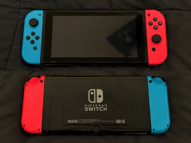 Nintendo Switch Original + Caixa e Acessórios | Pouquíssimo Uso