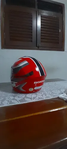Capacete novo, tamanho 58 Honda