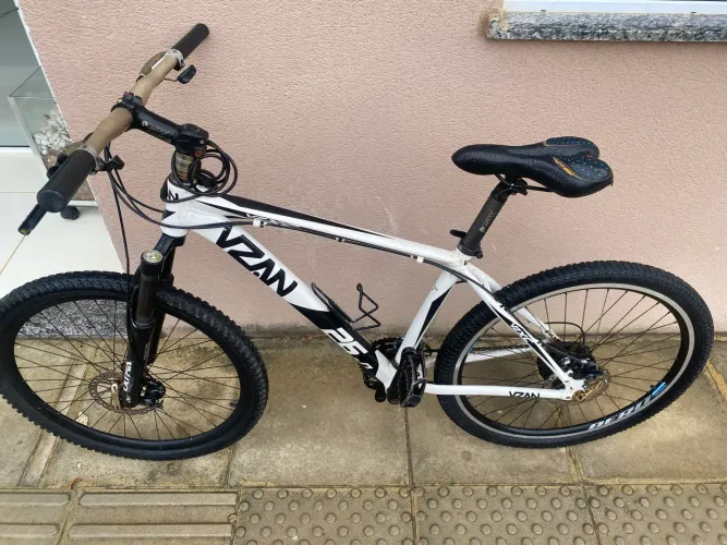 Bicicleta/Bike VZAN - MTB aro 29
