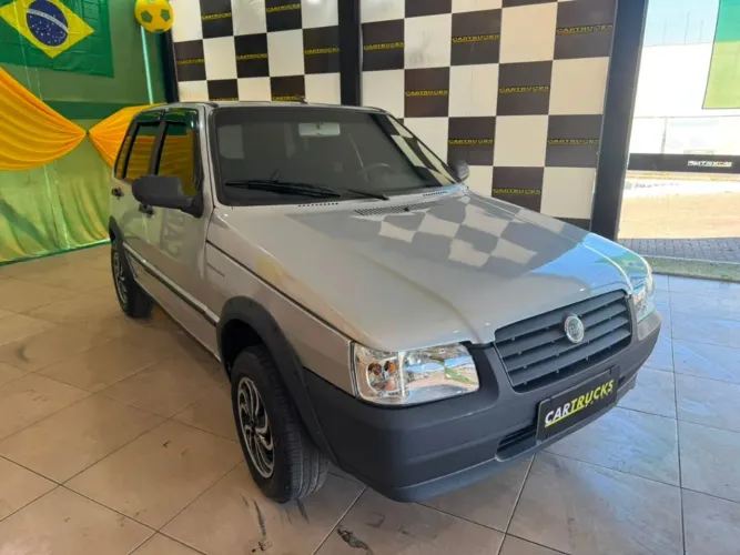 Fiat Uno Mille Celeb. WAY Econ. 1.0 F.flex 4P 2012