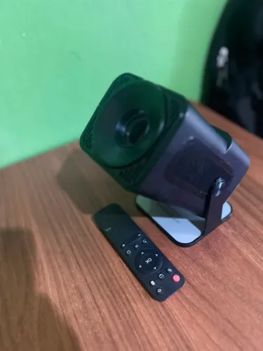 Projetor hy320