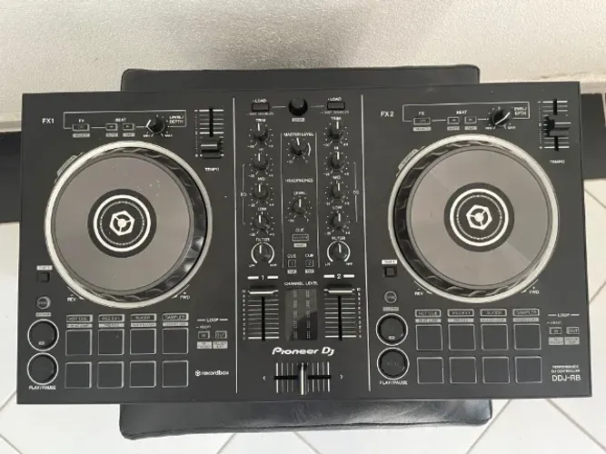 Controladora Pioneer DDJ-RB - Excelente estado