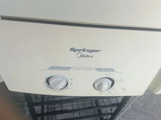 Ar-condicionado Springer Midea