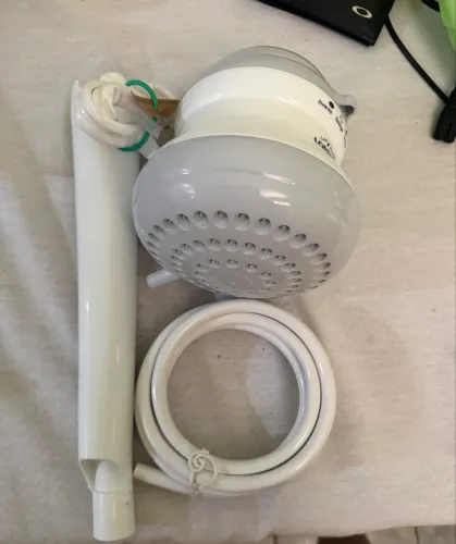 Chuveiro elétrico