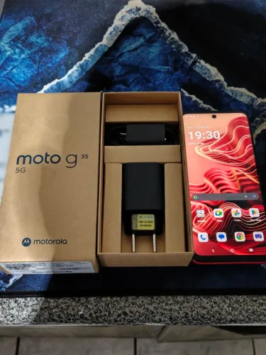 MOTO G35 5G 256GB NOVO