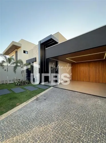 Casa 3 Suítes + escritório na 505 Sul