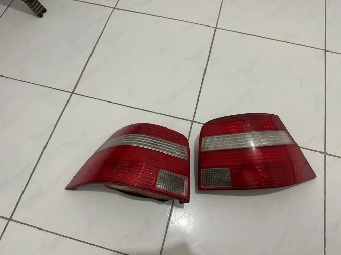 Lanternas traseiras pro golf mk4