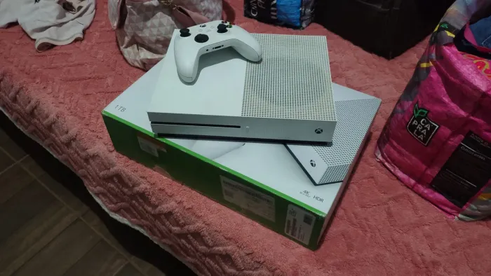 Xbox one S 1T
