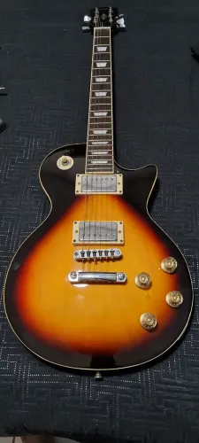Guitarra Strinberg modelo Lespaul