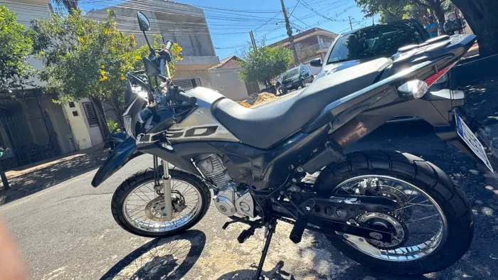 Bros 160