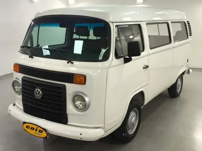 Volkswagen Kombi Lotação 1.4 MI Total Flex 8V 2013