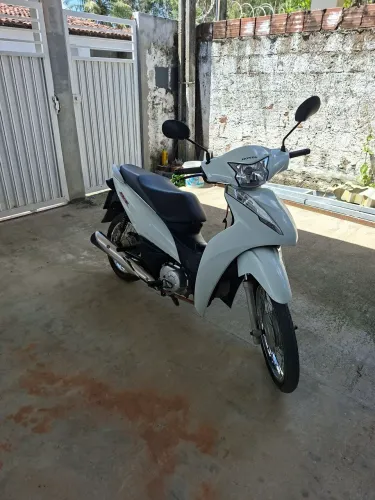 Honda Biz 110i 2024 - Único Dono - 26.000 km