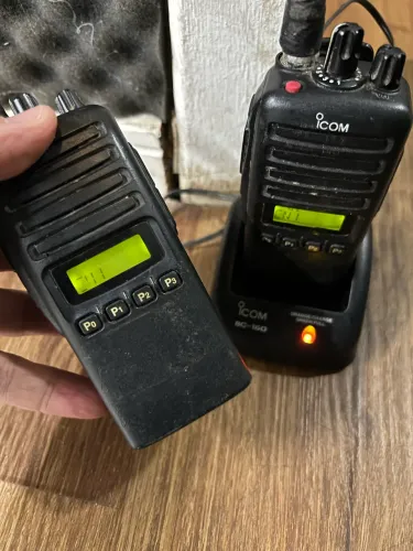 Rádio Profissional Icom Bc-160