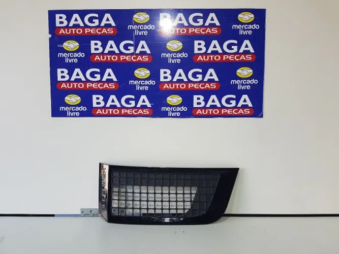 Moldura acabamento paralama Land Rover defender Original (2019 2020 2021) BG1181