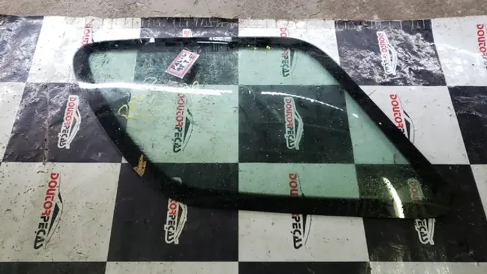 Vidro Traseiro Esquerdo Fiat Palio 98 