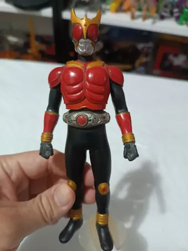 Kamen Rider Kuuga Sofubi Bandai 17cm Vinil