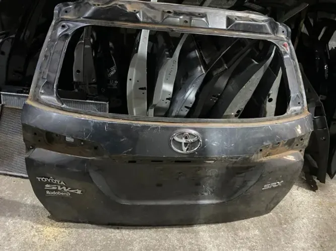 Tampa Traseira Hilux Sw4 2016 2017 2018 2019 2020 Recuperada