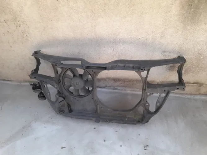 Vendo painel frontal do passat alemão ano 99