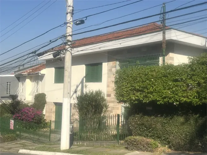 Sobrado com 3 quartos à venda ou para locação em Tucuruvi - SP