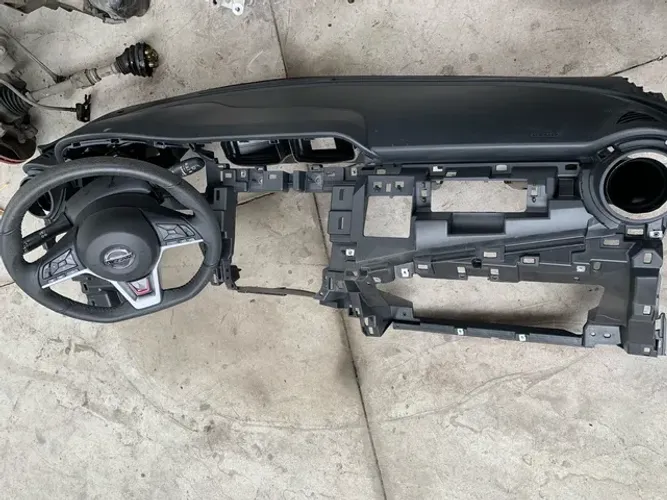 W kit airbag do Nissan Kicks 