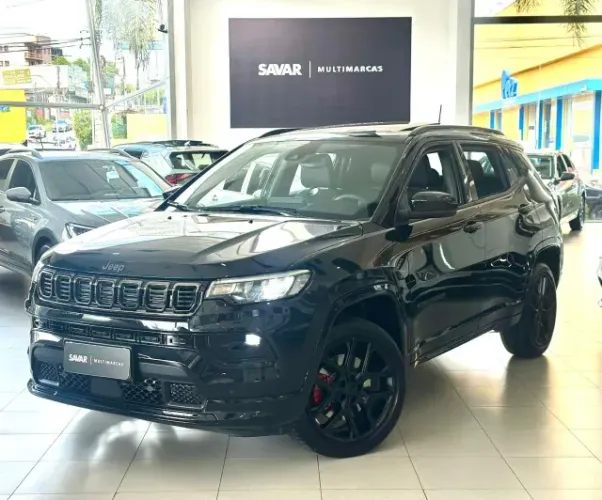 Compass Black Hurricane 2.0 4X4 TB Aut. 2025 / 11.300 KM / R$ 218.900,00 SAVAR MULTIMARCA