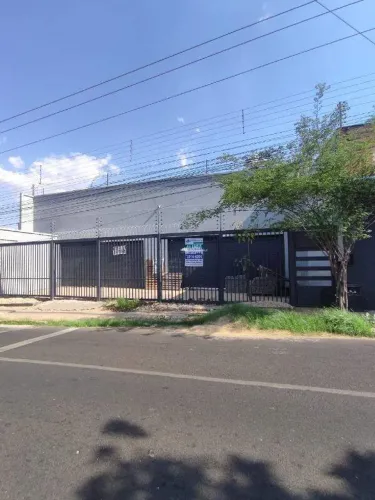 Galpão Comercial Exclusivo para Aluguel Teresina, Bairro Aeroporto | 306,57 m² Internos /