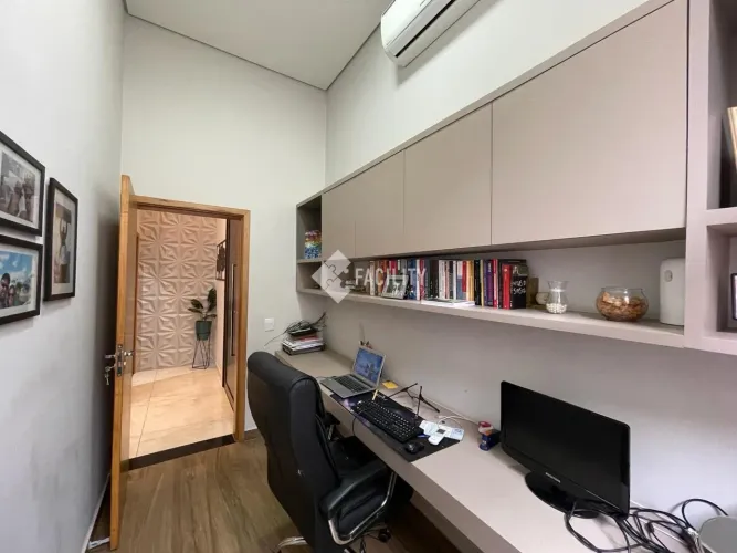 Casa com 3 quartos e 3 suites no Green Park em Hortolândia - SP