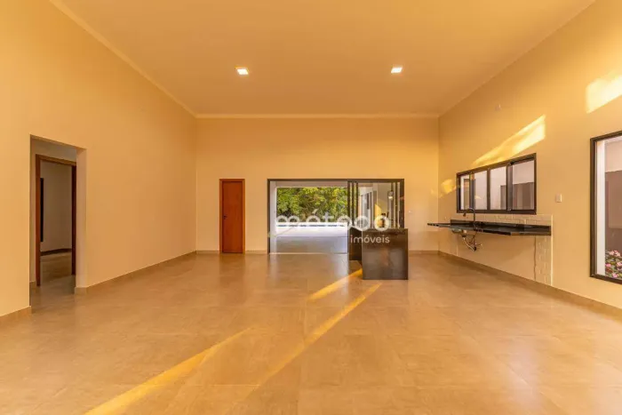 Chácara com 3 quartos à venda, 1215 m² por R$ 1.980.000 - Bairro Itapema - Guararema/SP