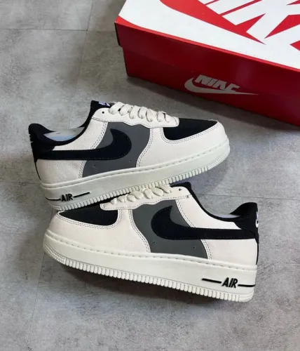 Nike Air Force 1 Low - Off White