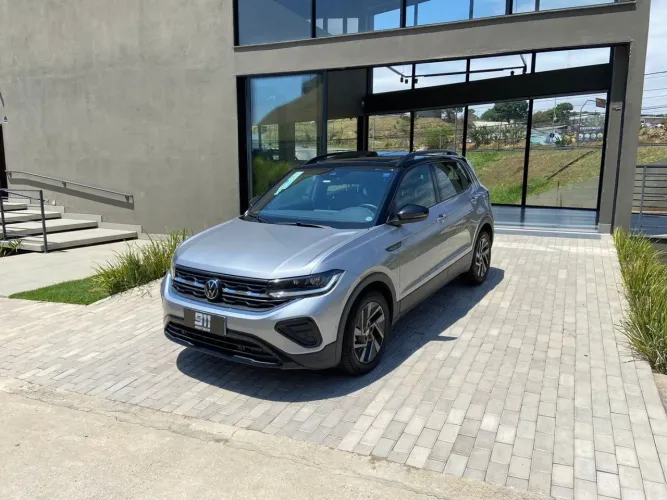 Volkswagen T-Cross Highline 1.4 TSI Flex 16V 5P AUT 2025