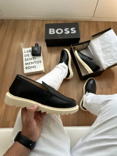 Tênis Hugo Boss Couro legítimo Masculino Preto