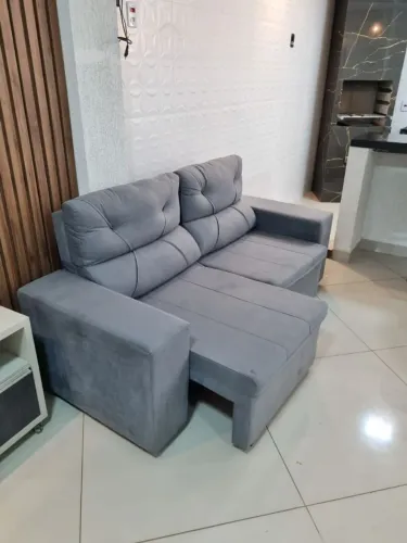 Sofá Cinza com Chaise - Conforto e Estilo para sua Sala