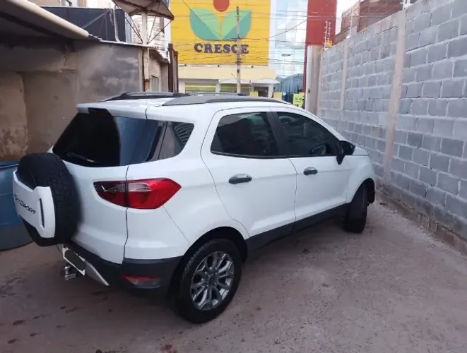 Ford Ecosport Freestyle 2.0 16V Flex 5P 2014