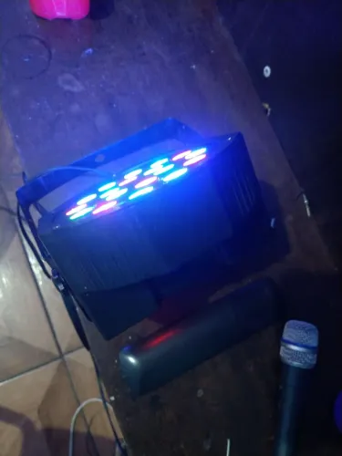 Iluminação LED Slim RGBW funcionando,bem conservado 